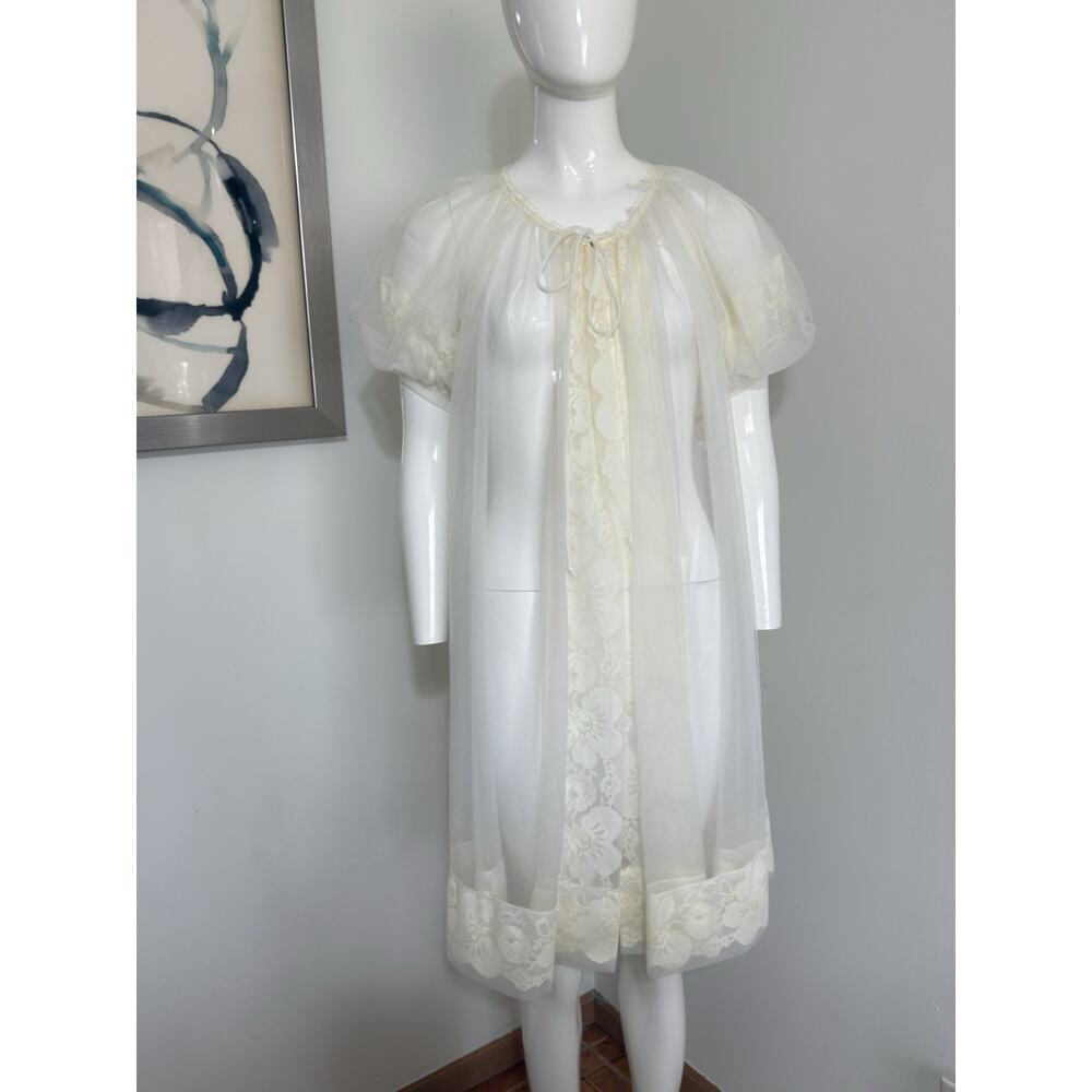 VTG Miss Elaine Ivory Sheer Lace Peignoir Robe 70s Ethereal Bridal Gown M/L